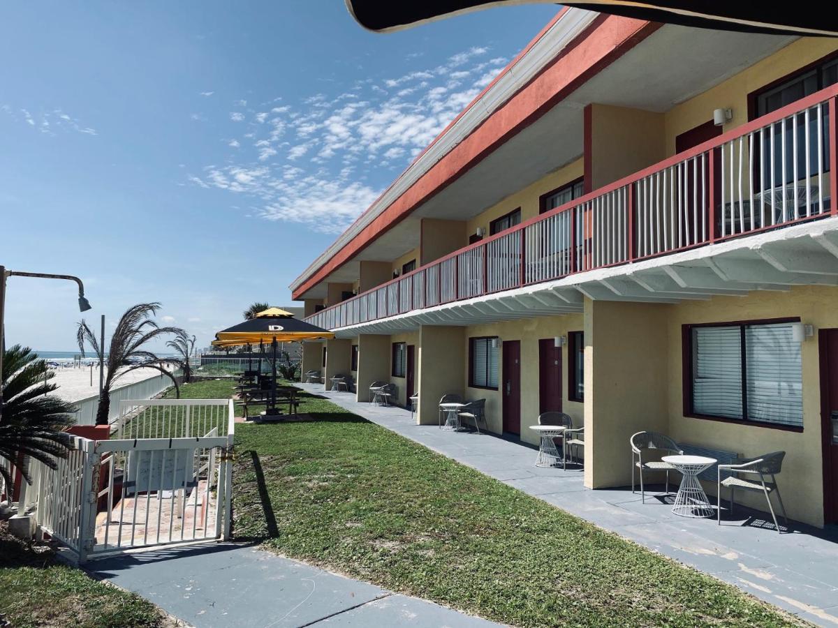 Sandals Inn Daytona Beach Exterior photo