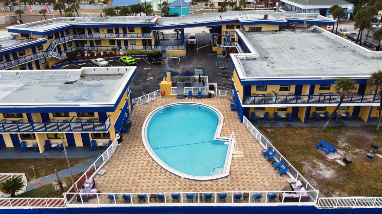 Sandals Inn Daytona Beach Exterior photo