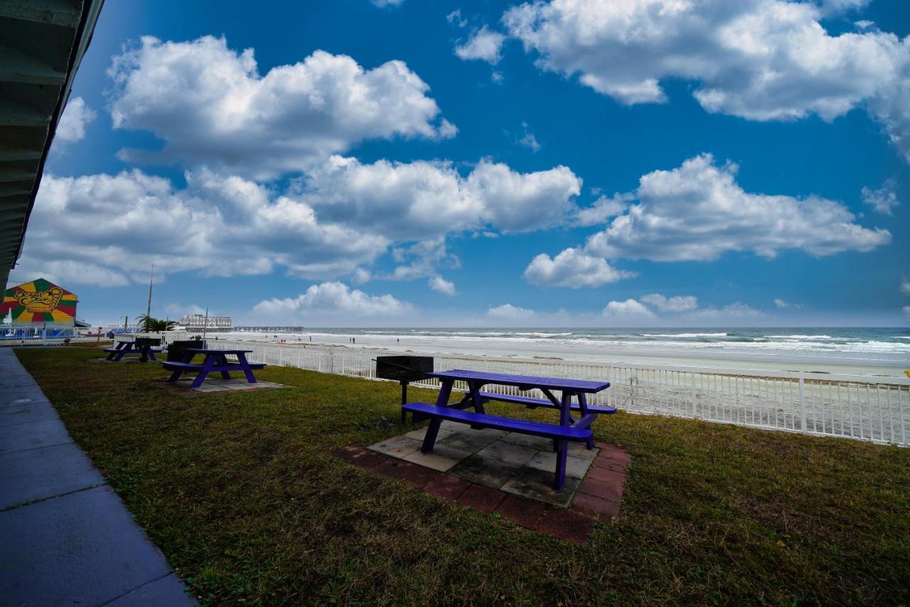 Sandals Inn Daytona Beach Exterior photo