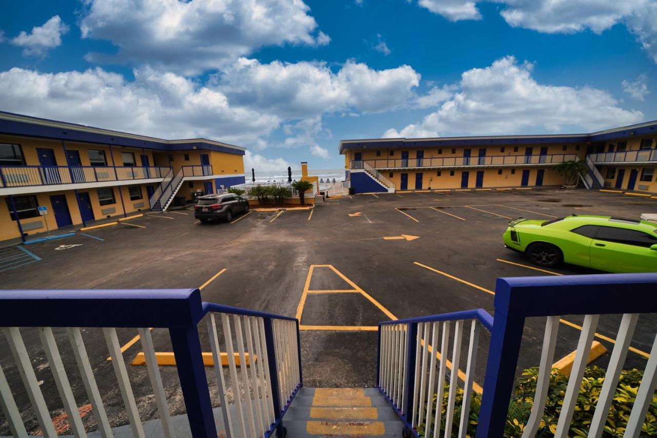 Sandals Inn Daytona Beach Exterior photo