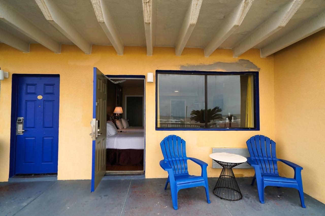 Sandals Inn Daytona Beach Exterior photo